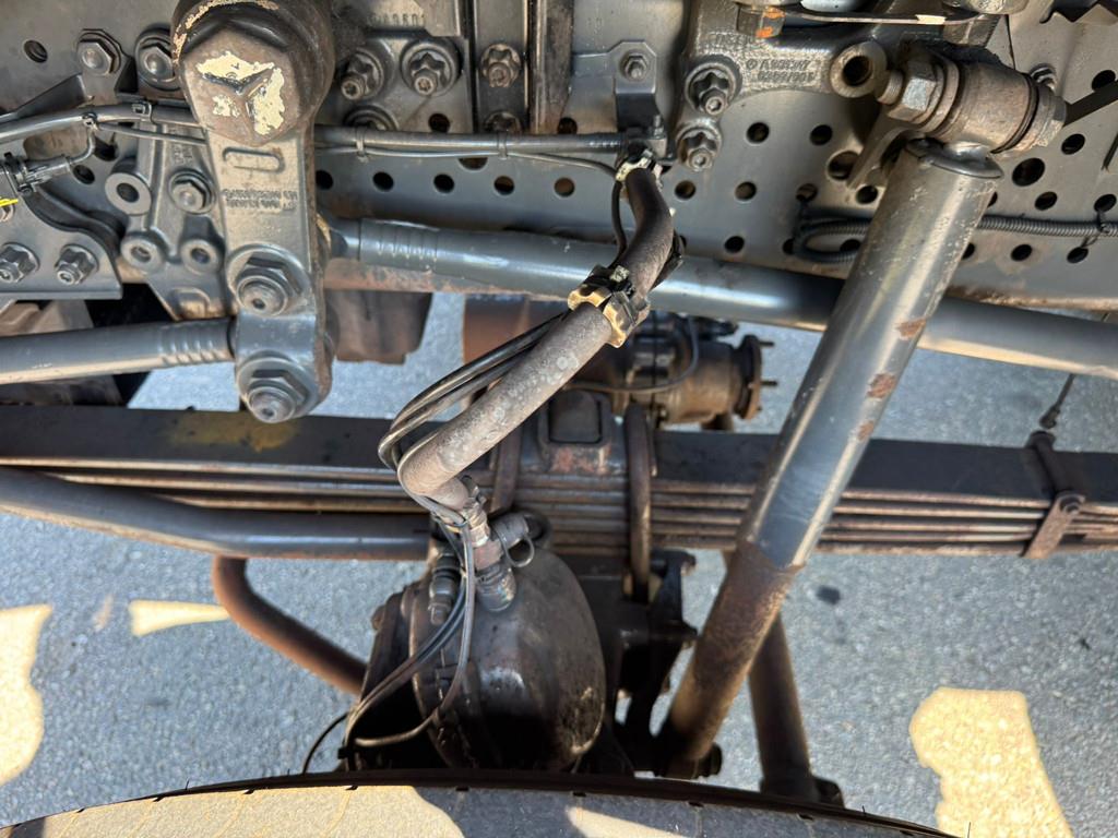 Mercedes-Benz Arocs 4848 8x8 tipper