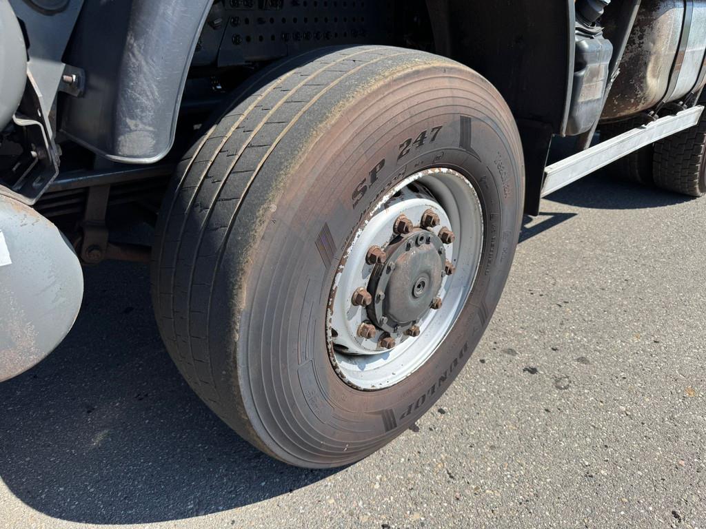 Mercedes-Benz Arocs 4848 8x8 tipper