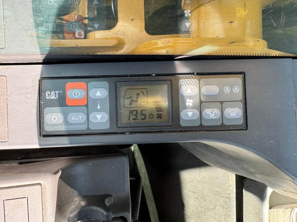 CAT MH3022