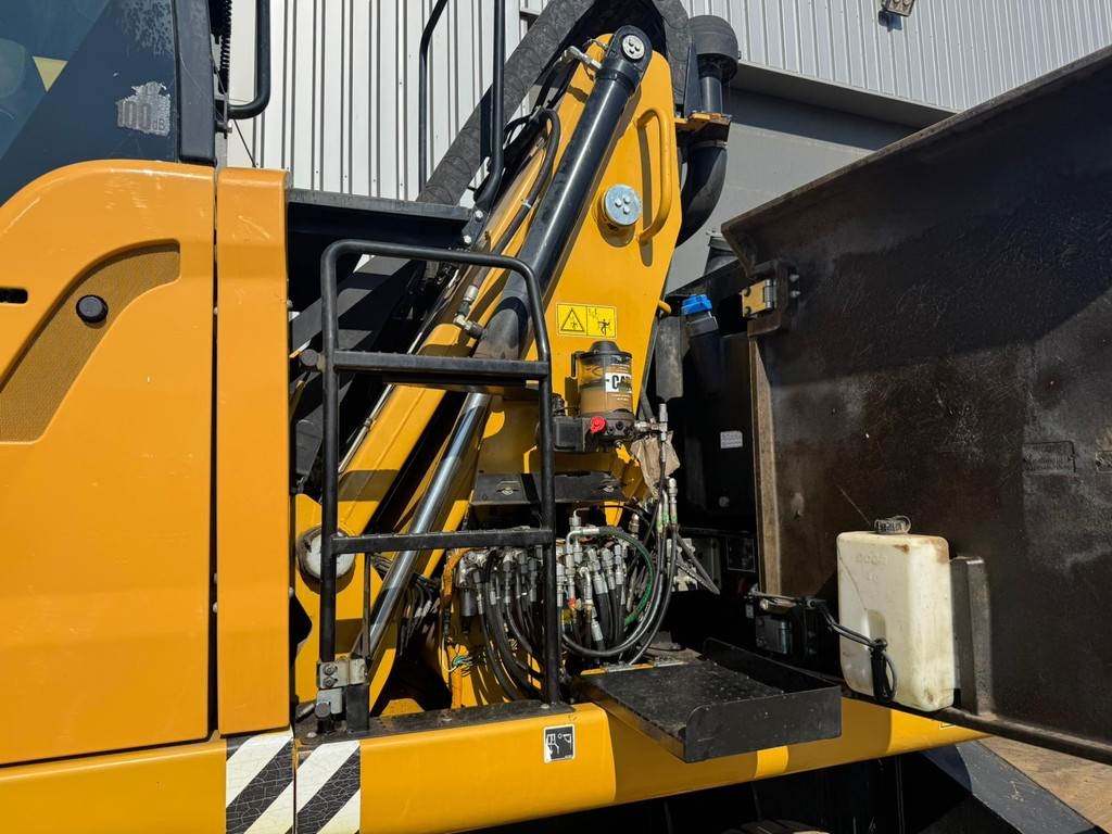 CAT MH3022