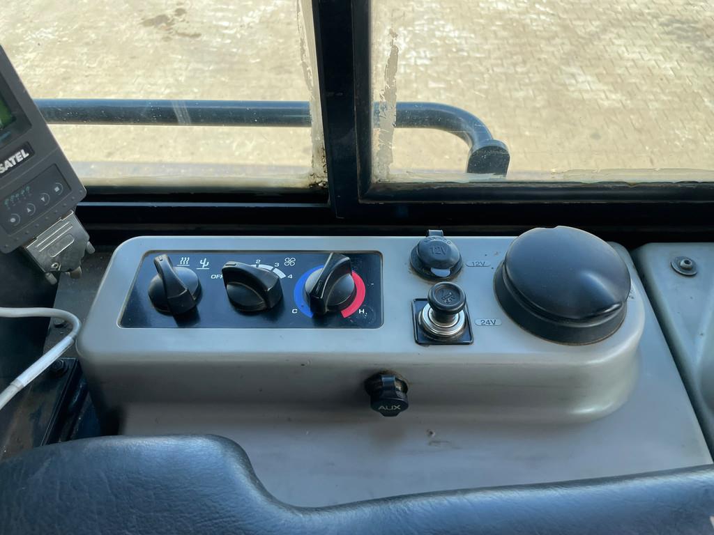 2017 Komatsu D61PXI-24-48897283