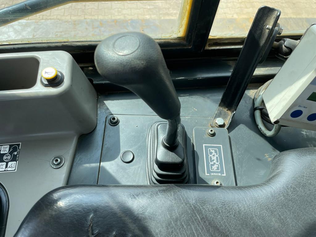 2017 Komatsu D61PXI-24-48897277
