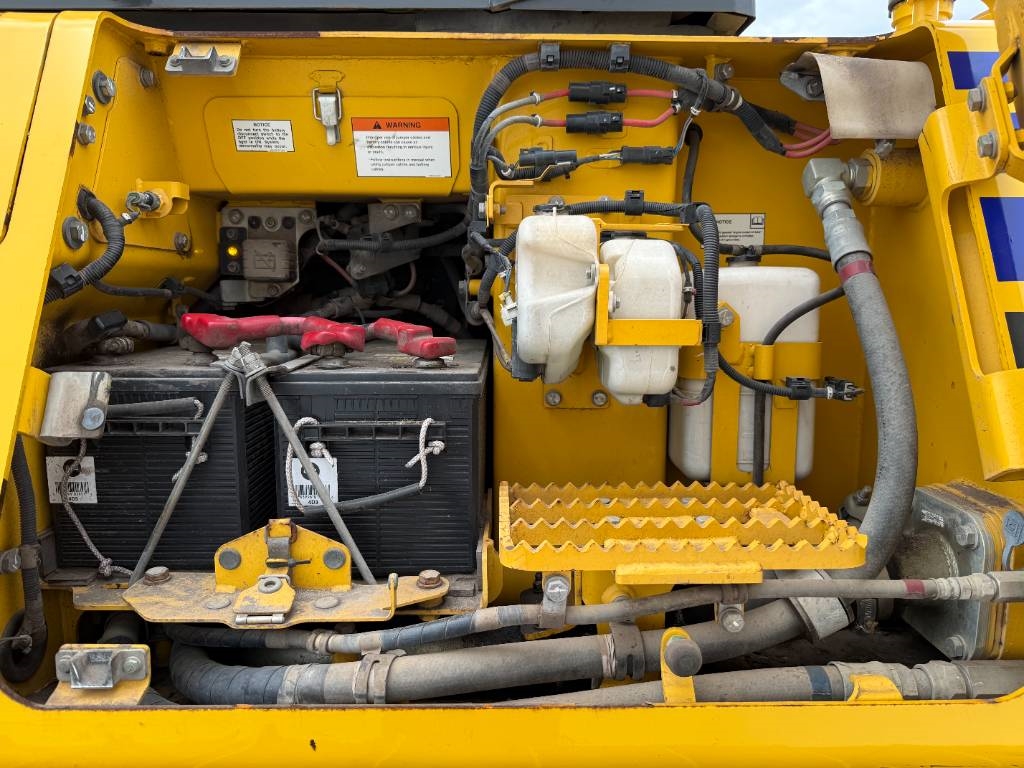 Komatsu D61PX-24 - Ripper Valve / Camera / Airco