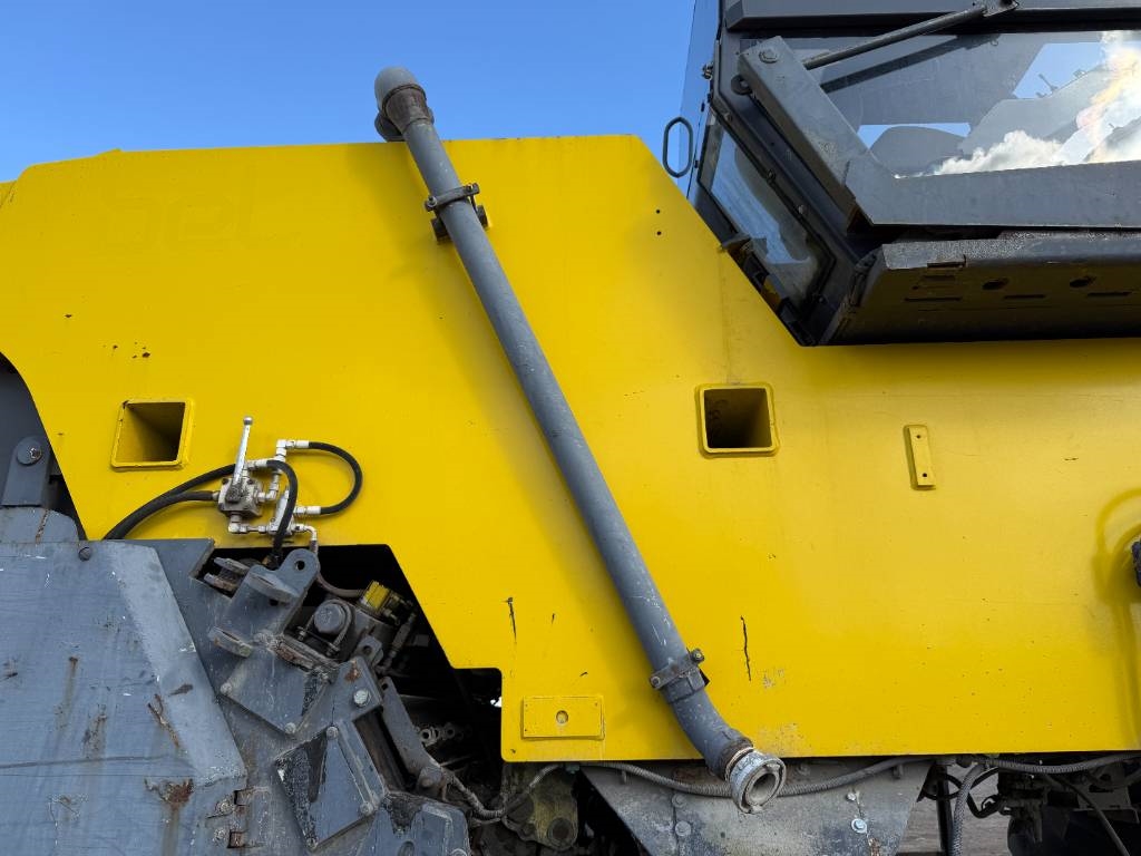 Wirtgen WR2500SK - Dutch Machine / Extra Miller and Tires