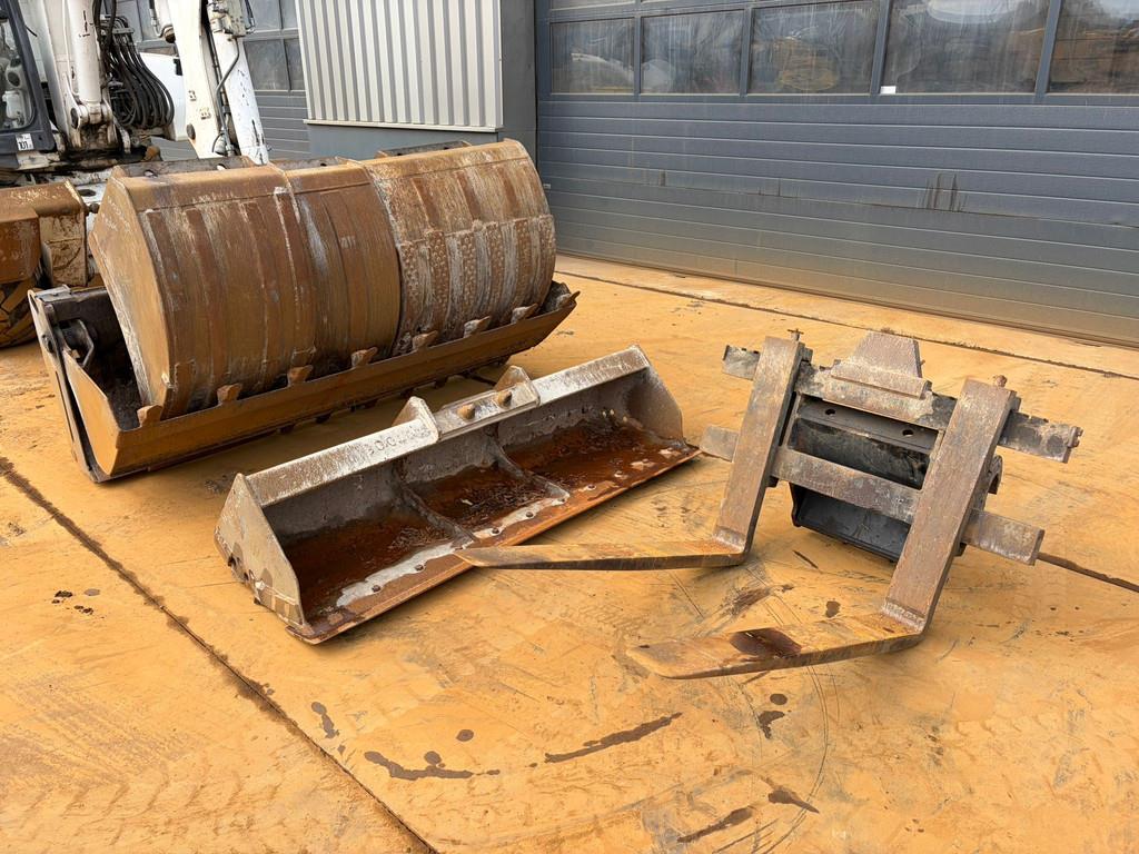 Mecalac 12MTX incl. 5 x bucket