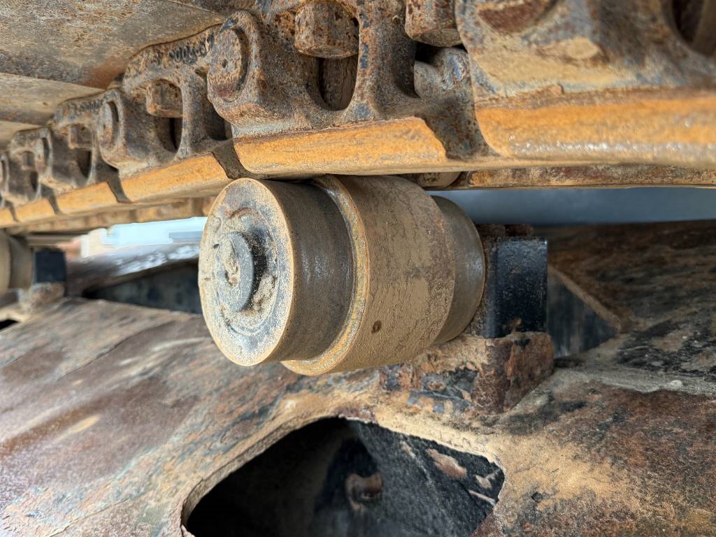Hitachi ZX250LC-6 - Hammer Lines / Isuzu Engine