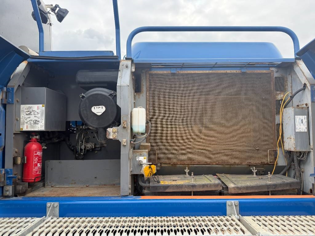 Hitachi ZX250LC-6 - Hammer Lines / Isuzu Engine