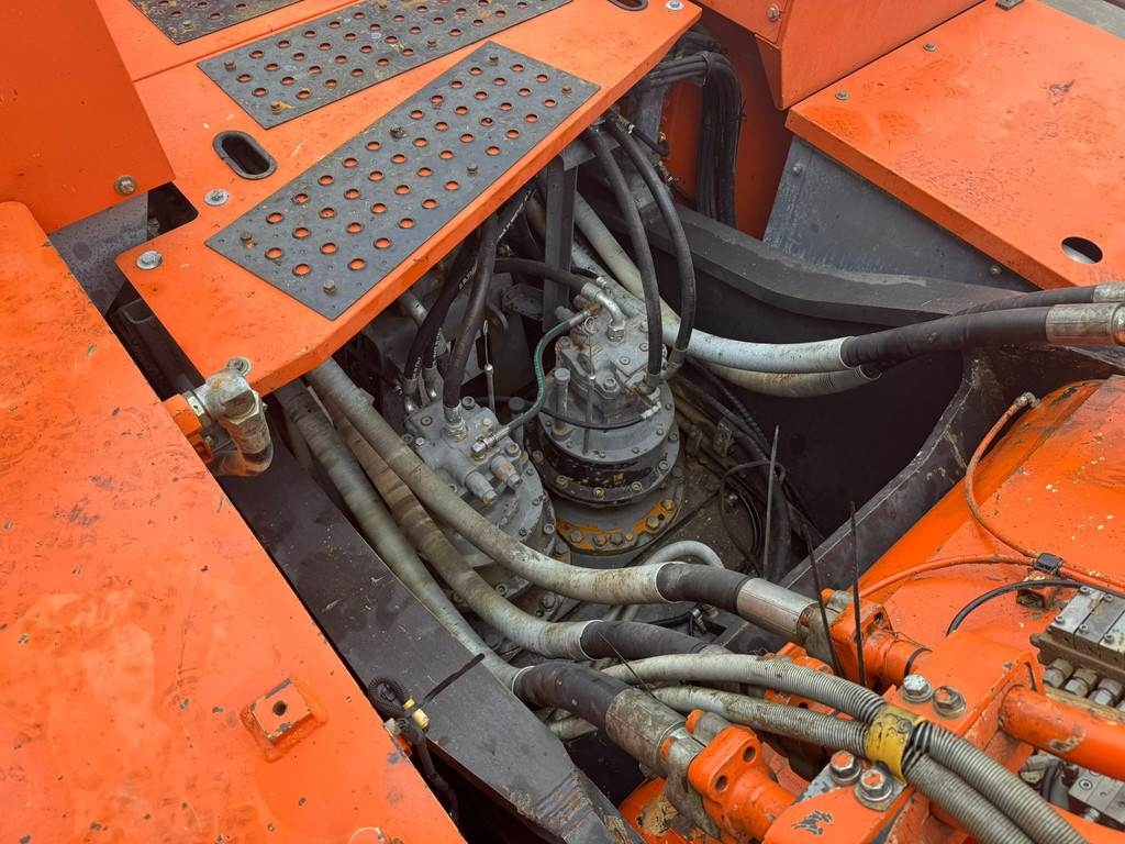 Hitachi ZX870-5
