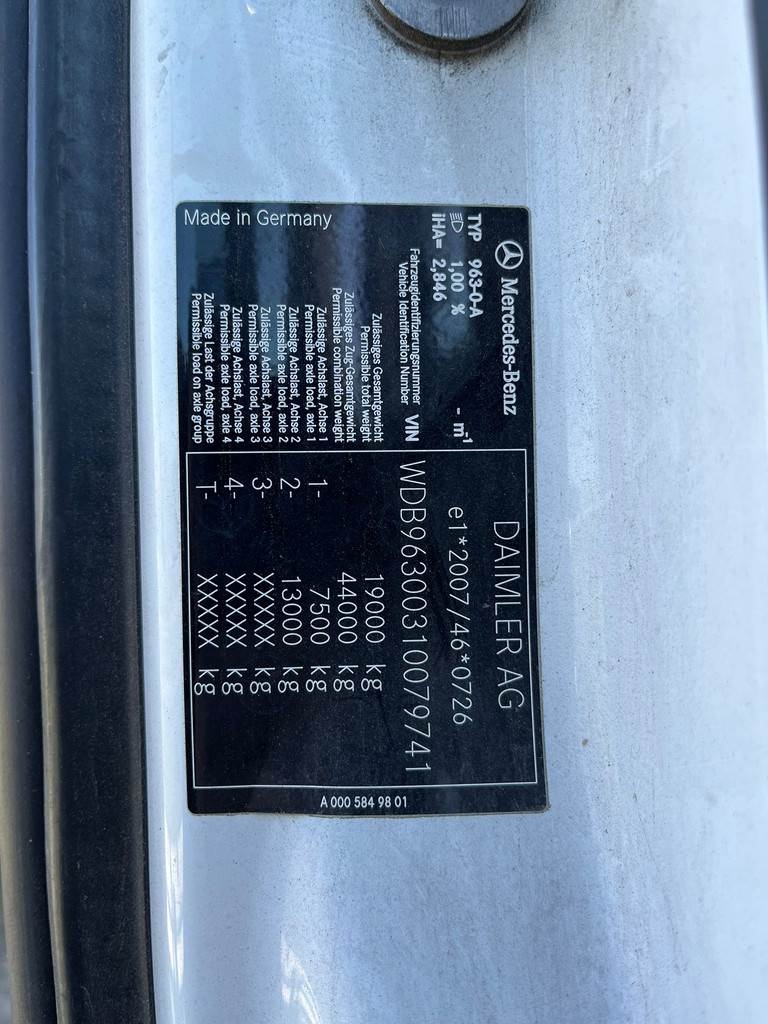 Mercedes-Benz Antos 1836 4x2