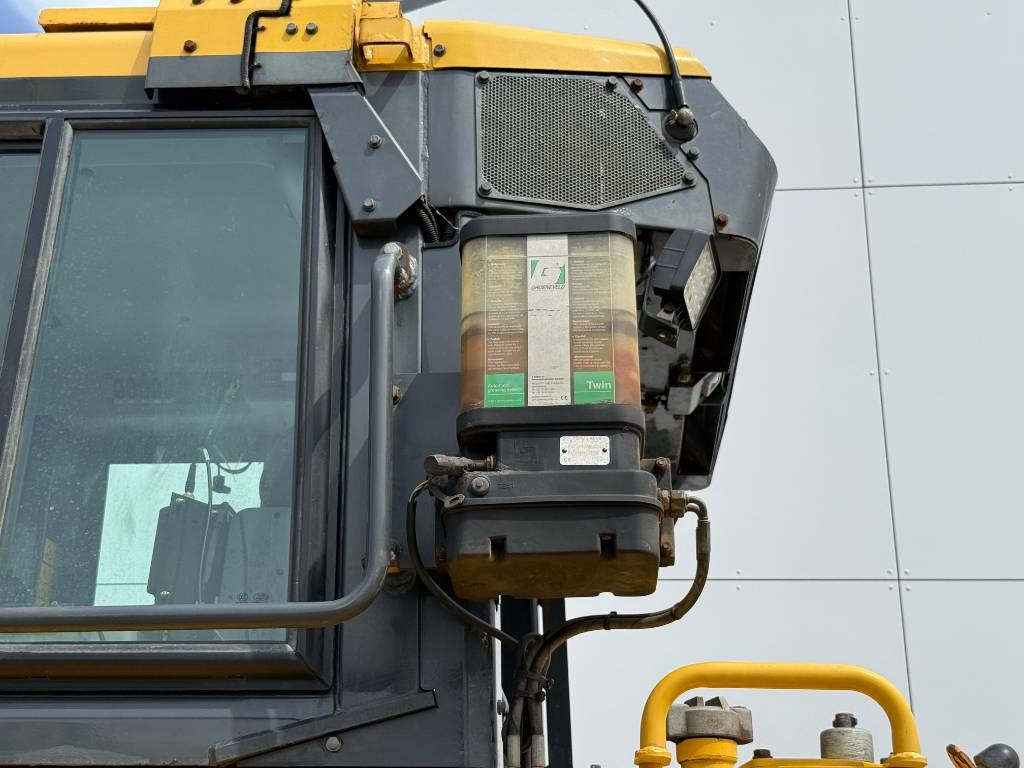 Komatsu D61PXi-24 - Topcon 3D GPS / Folding Blade / Camera