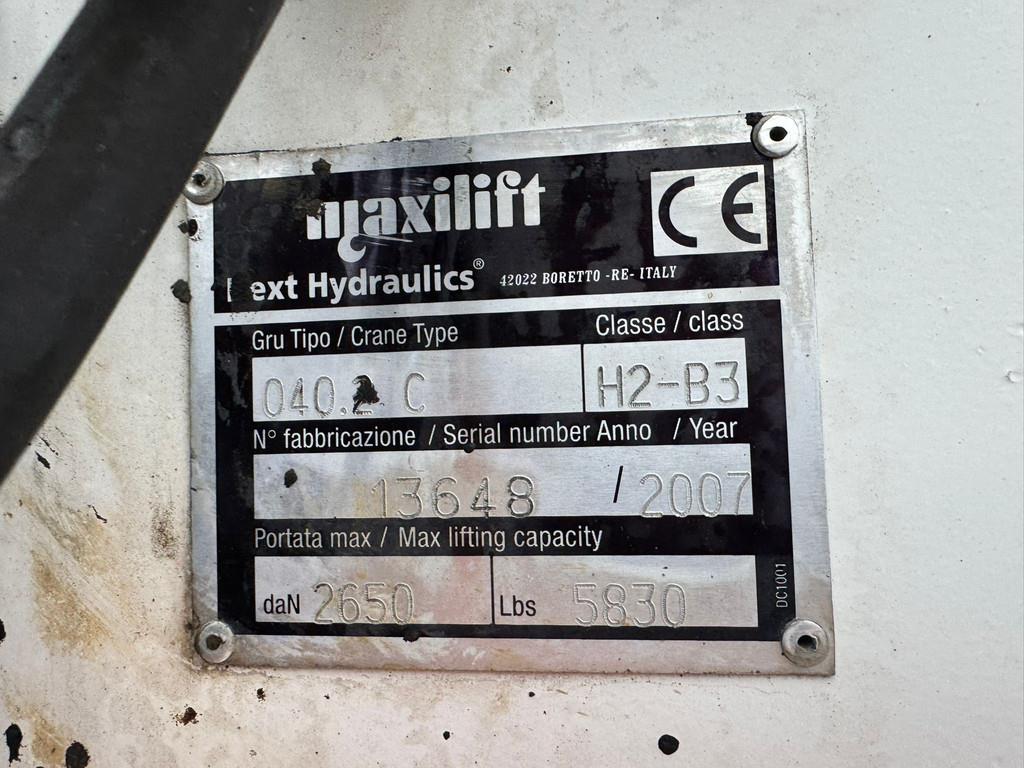 Mercedes-Benz Axor 2533 6x2x4 Rincheval Bitumensprayer / chip sp