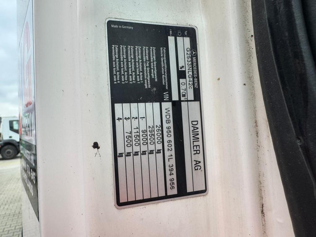 Mercedes-Benz Axor 2533 6x2x4 Rincheval Bitumensprayer / chip sp