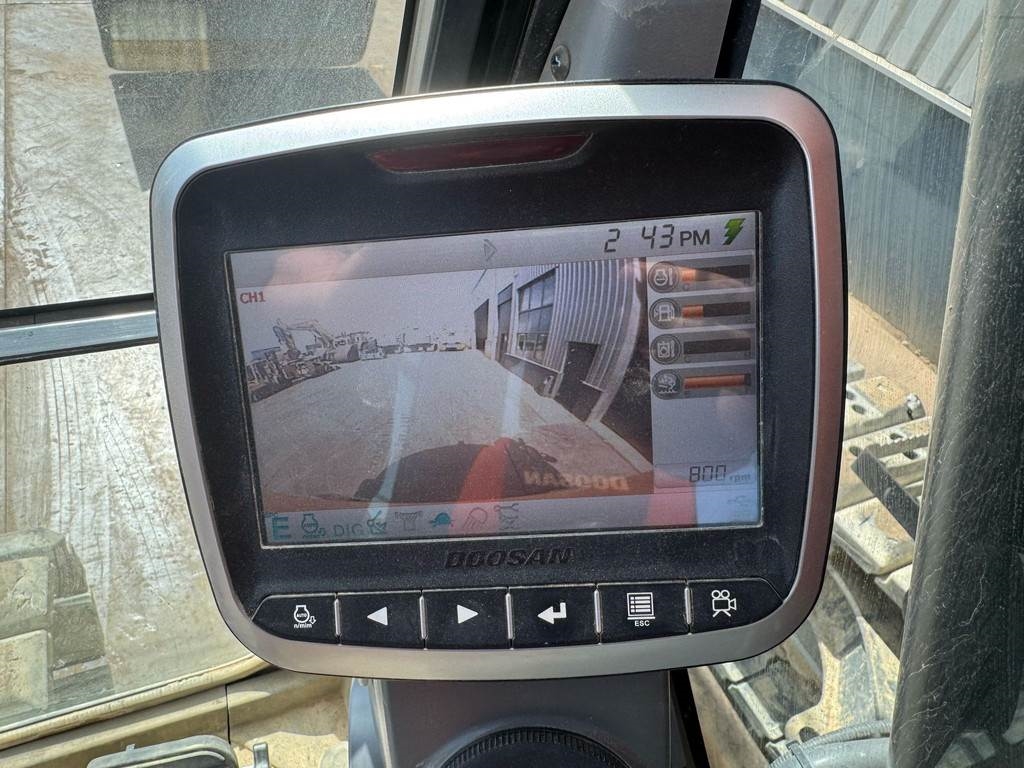 Doosan DX235LCR-5 - 680 hours