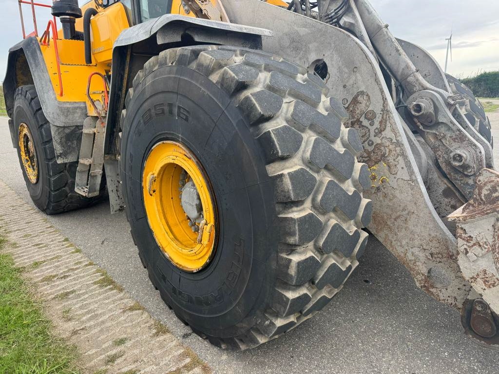 Volvo L220H