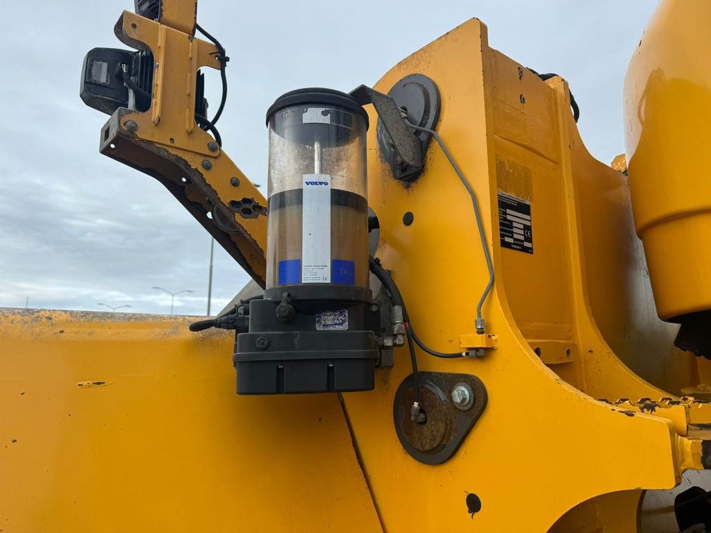 Volvo L220H