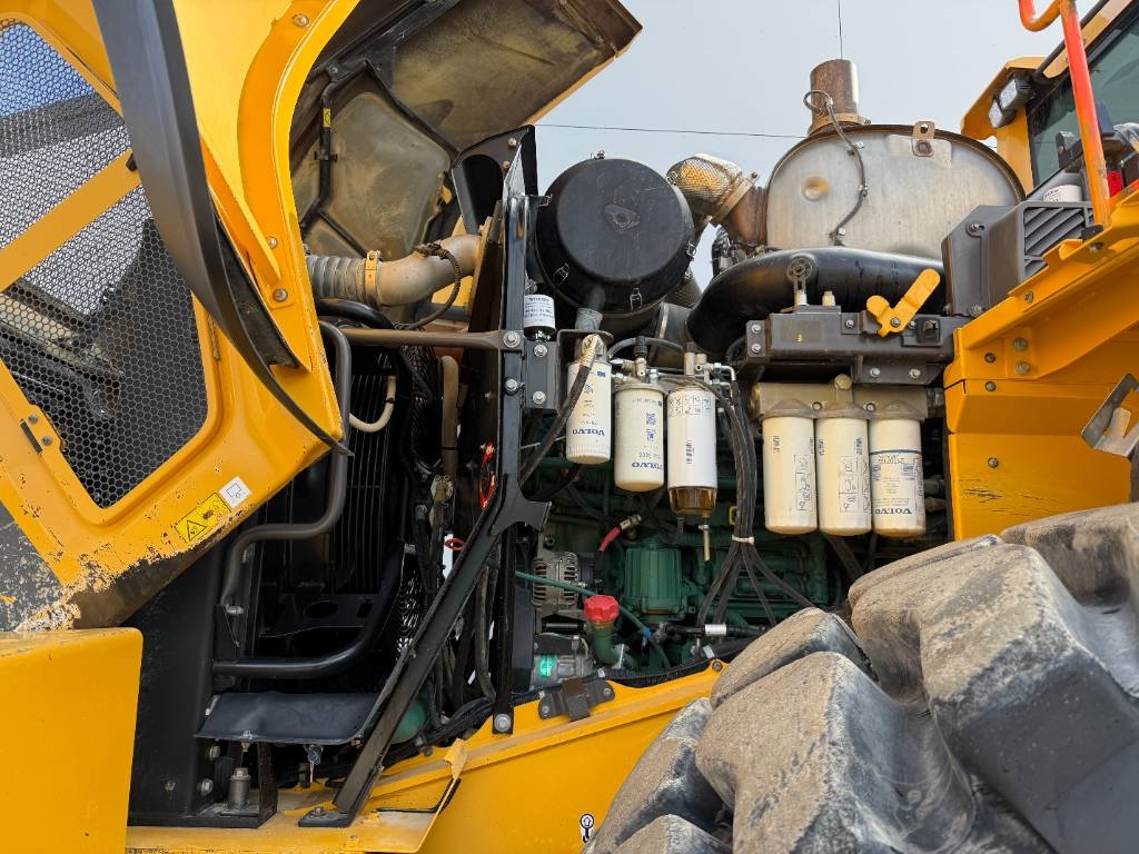 Volvo L220H - CDC / 3rd Function / Weight System