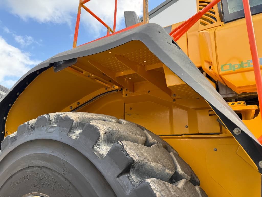 Volvo L220H - CDC / 3rd Function / Weight System