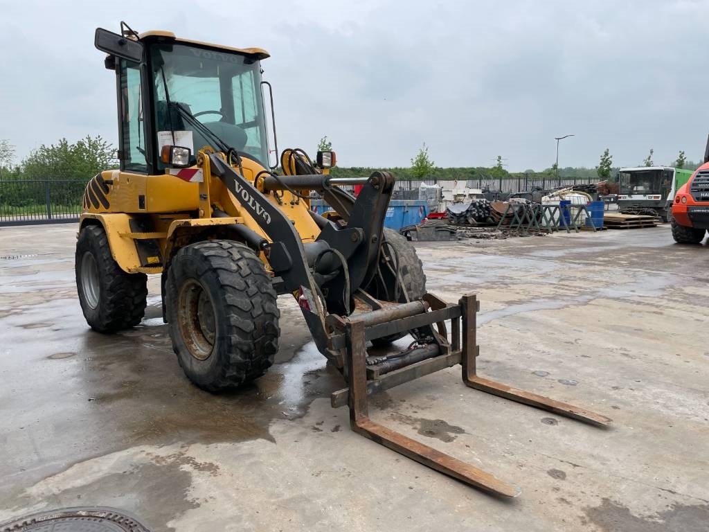 Volvo L 30 ZX