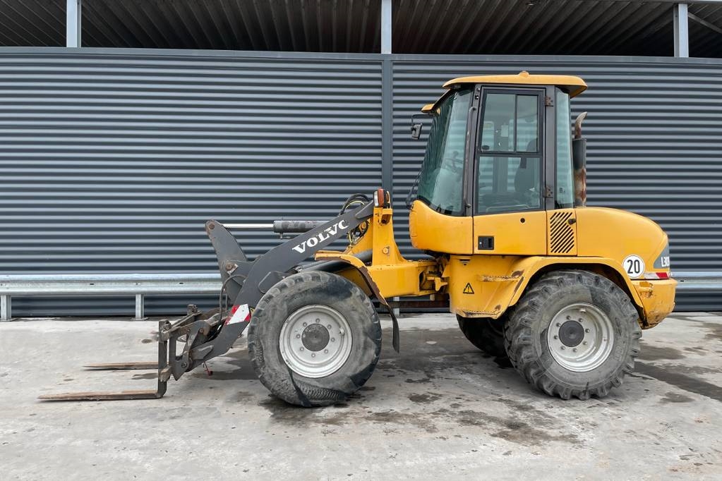 Volvo L 30 ZX