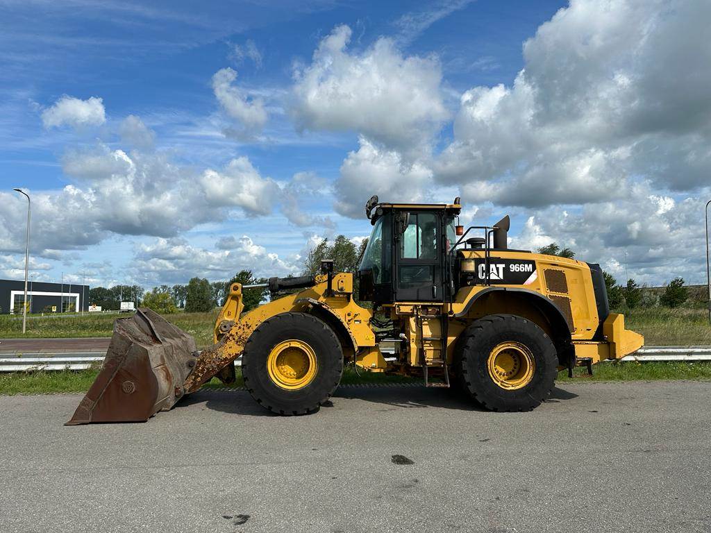 CAT 966M | 3th function