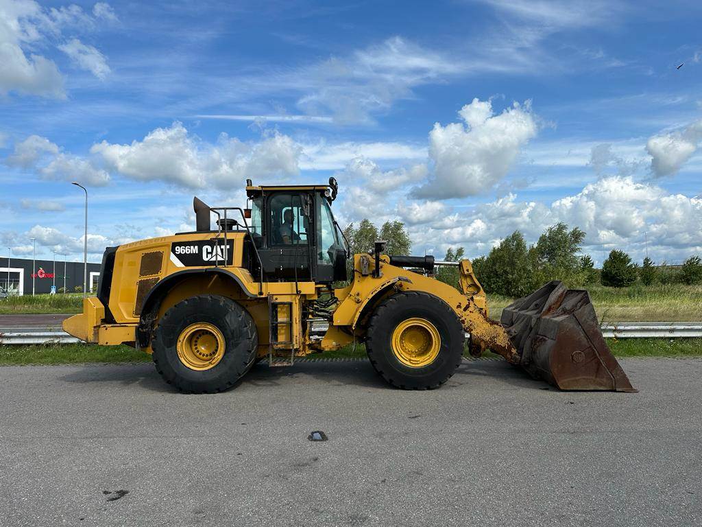 CAT 966M | 3th function