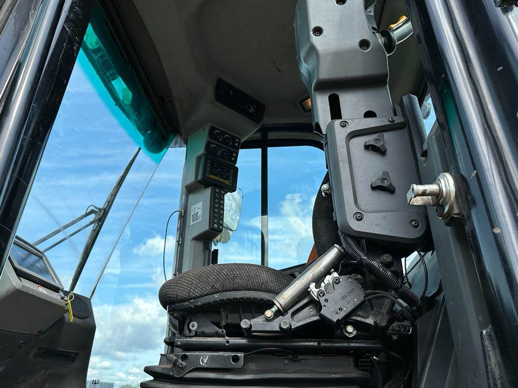 CAT 966M | 3th function