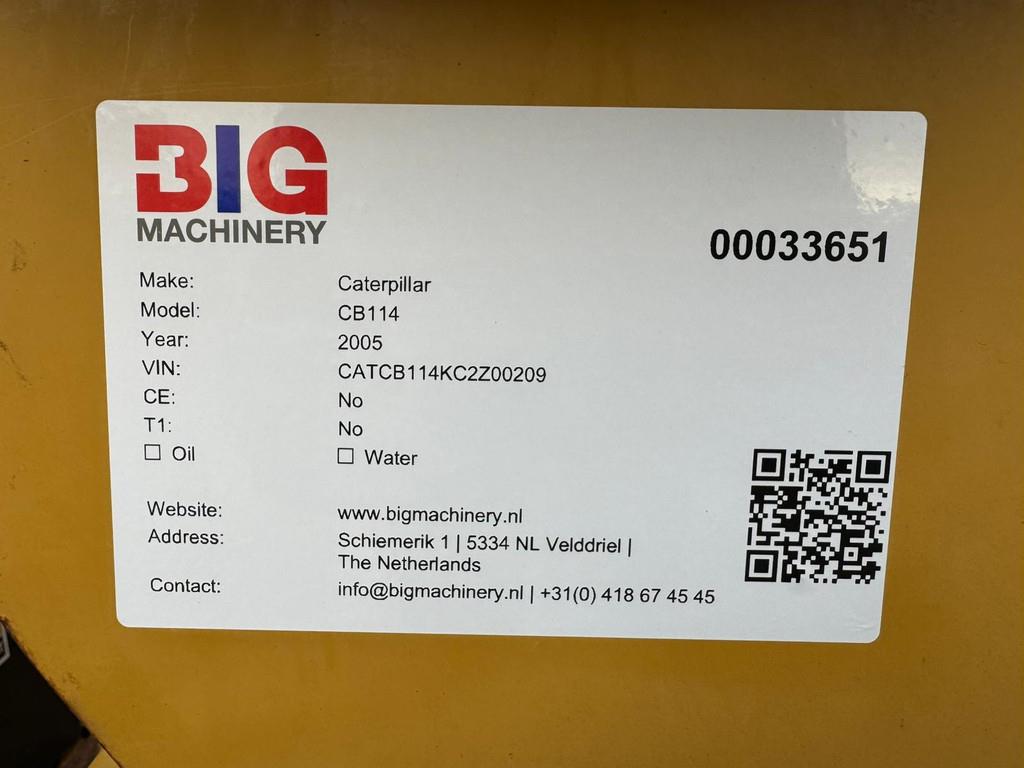 CAT CB114