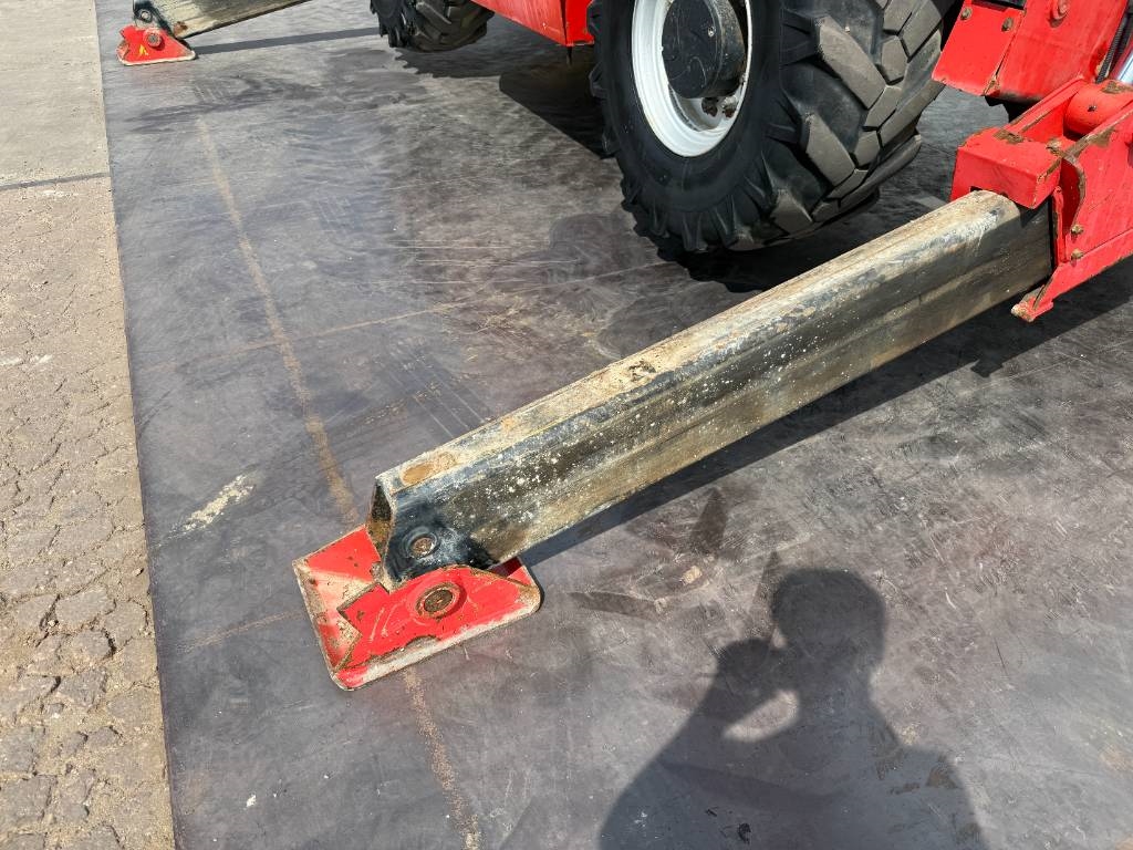 Manitou MRT 2150 Plus Privilege - 4x4x4 / Crab Mode