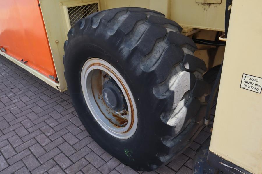 JLG SL320-30 Diesel, 4x4 Drive, 34m Working Height, 14