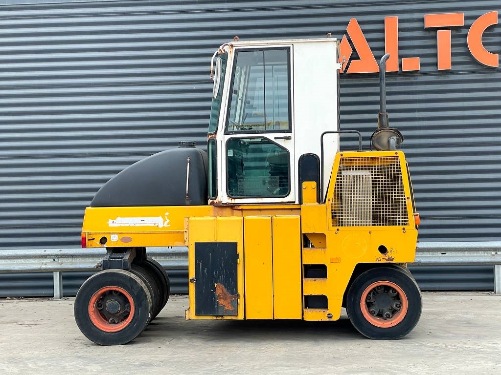 Dynapac CP 142