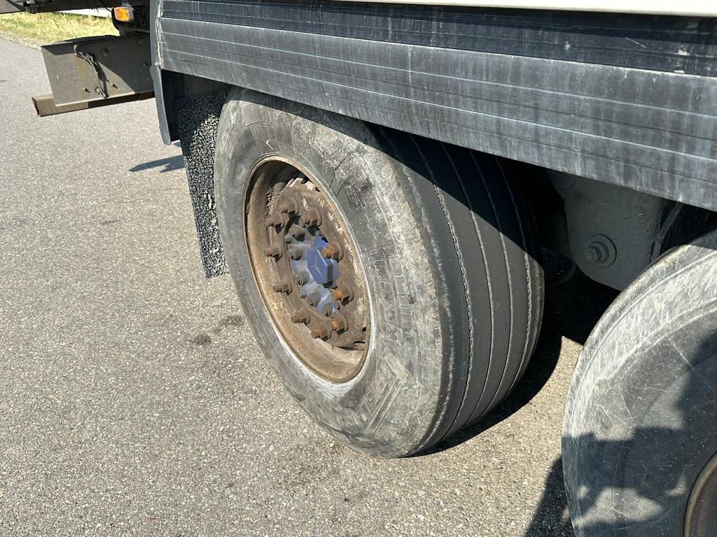 [Other] Gray and Adams Meat Hook Thermo King SLXE 400