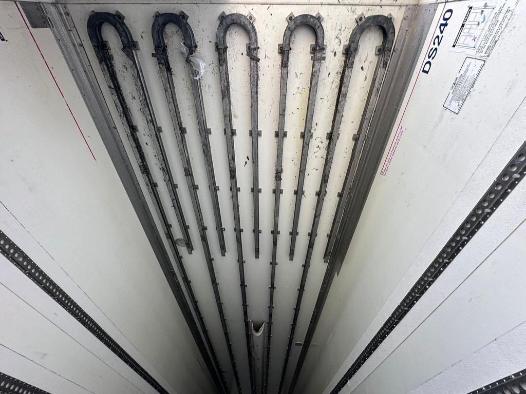 [Other] Gray and Adams Meat Hook Thermo King SLXE 400