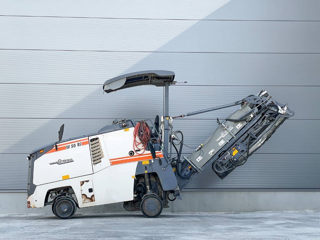 Wirtgen W 50 RI