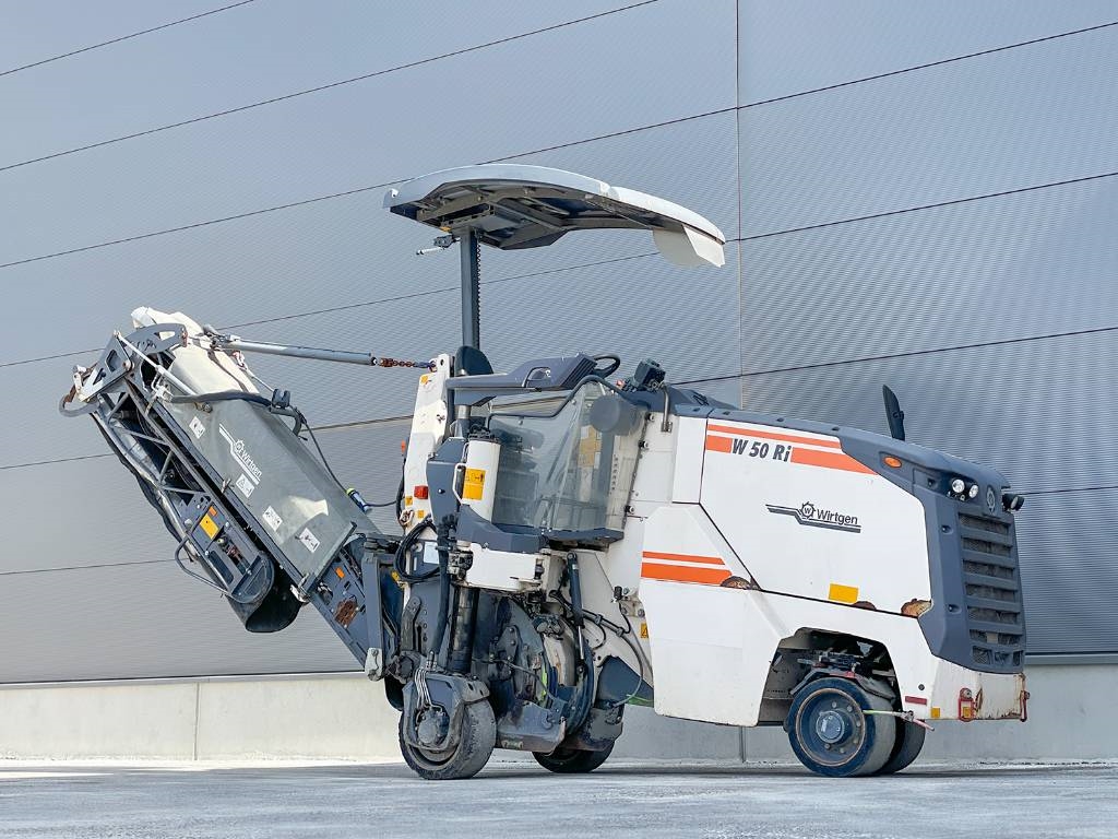 Wirtgen W 50 RI