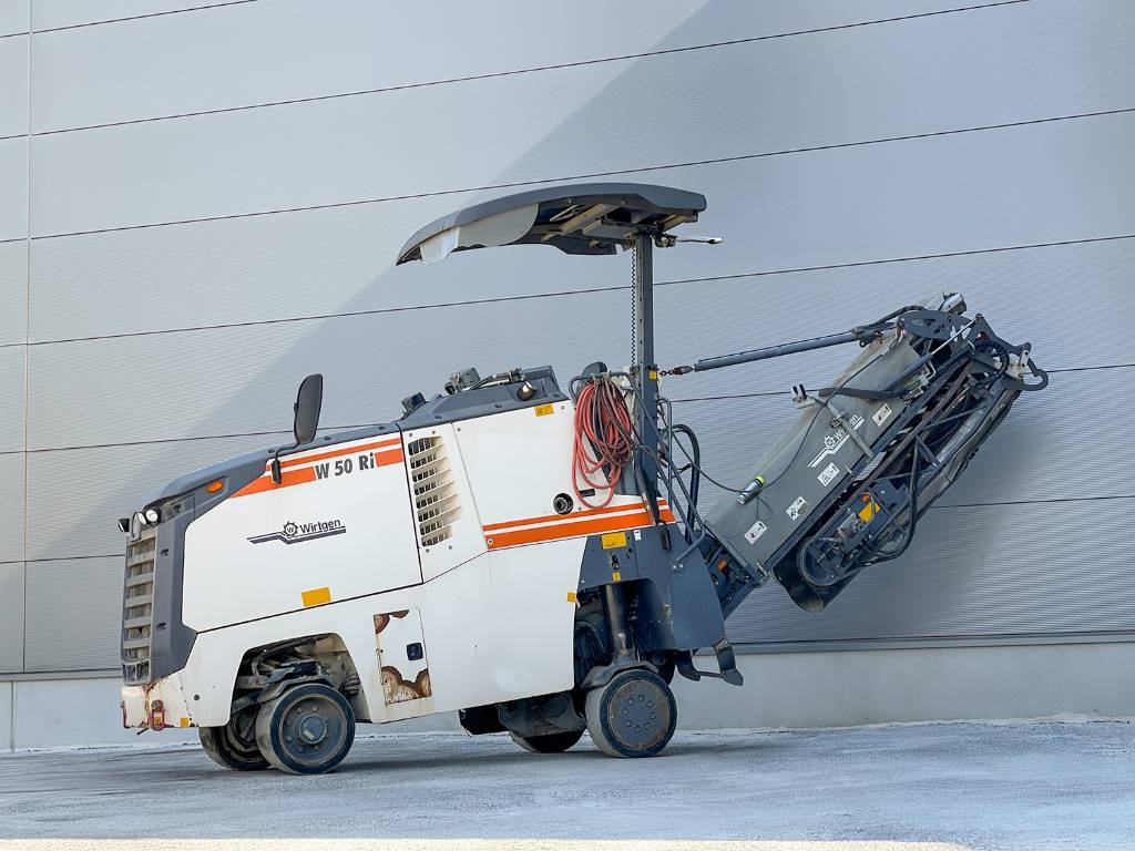 Wirtgen W 50 RI