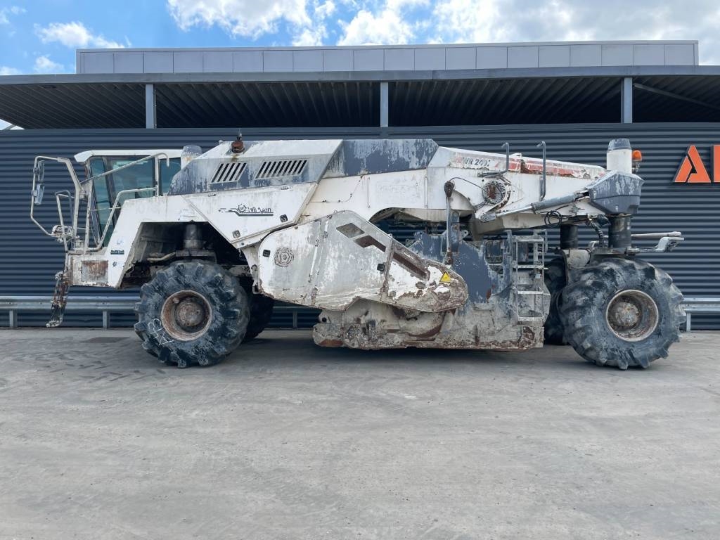 Wirtgen WR 2401