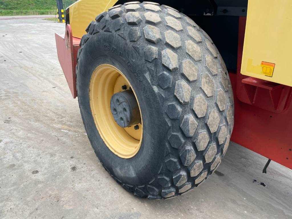 Dynapac CA512D