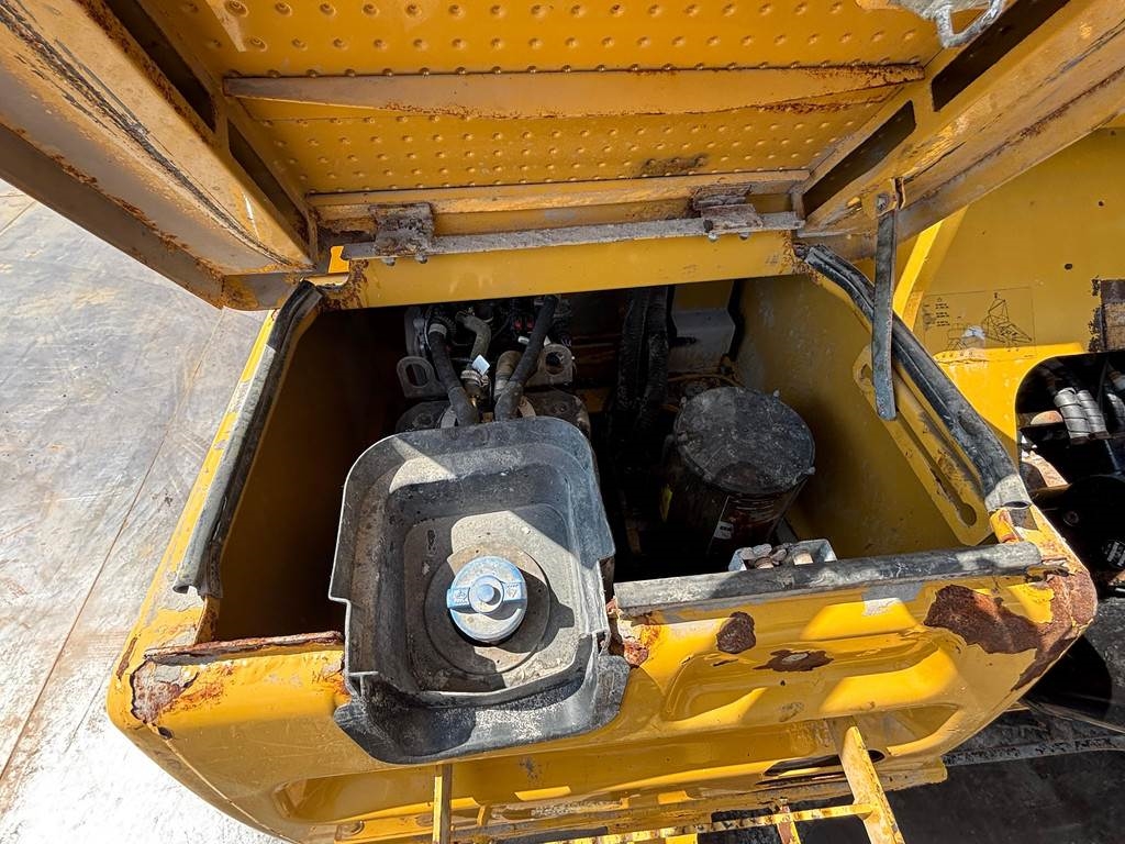 CAT 330FL