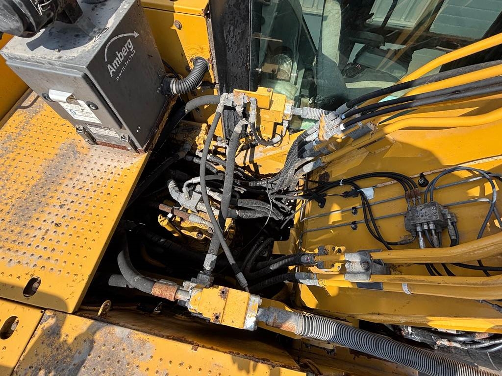 CAT 330FL