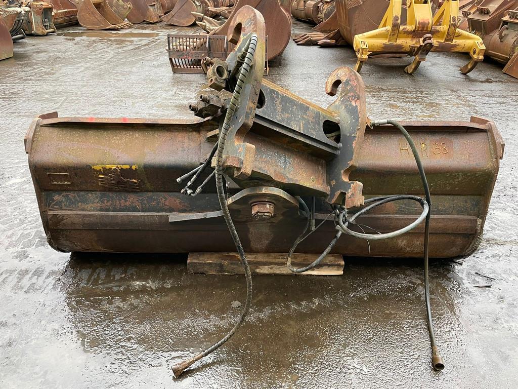 Verachtert tilting bucket CW-40 bucket witdh: 2400mm