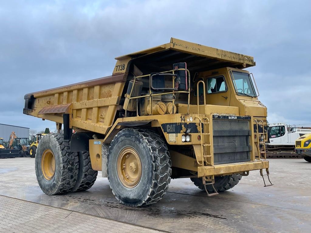 CAT 773B