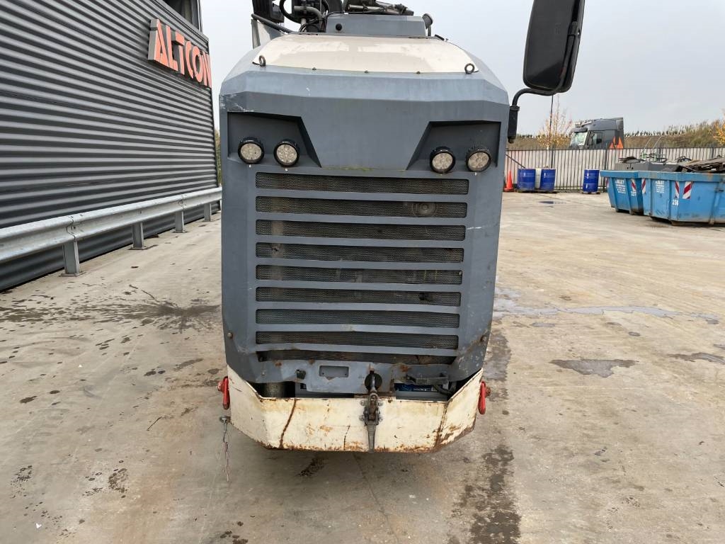 Wirtgen W 50 RI