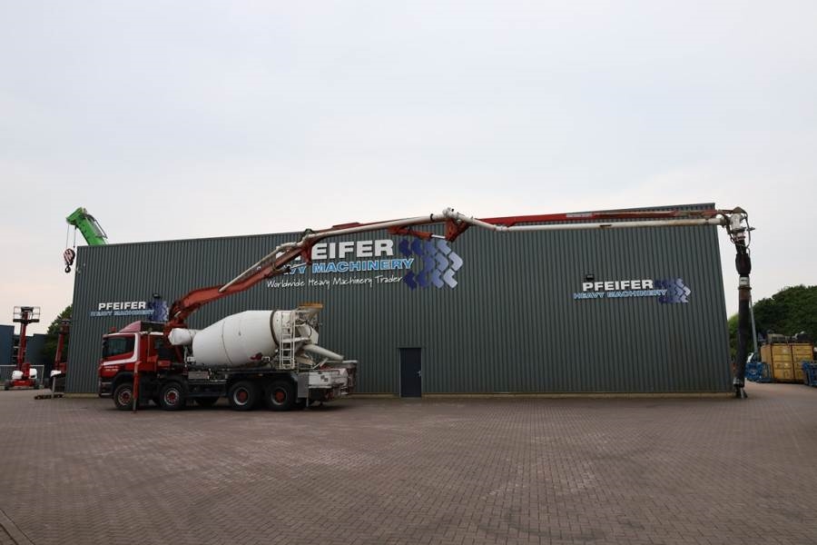 Scania 8x4 With Putzmeister PUMI 24-3.67CS Truck-mounted