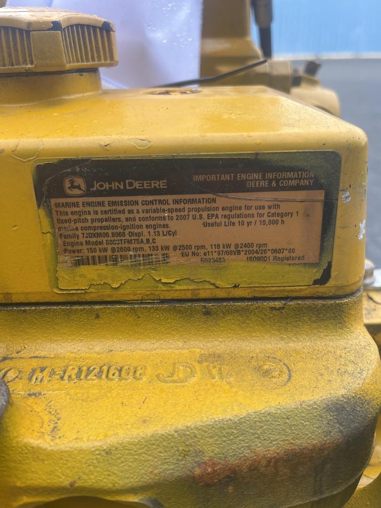 John Deere 6068TFM75 USED