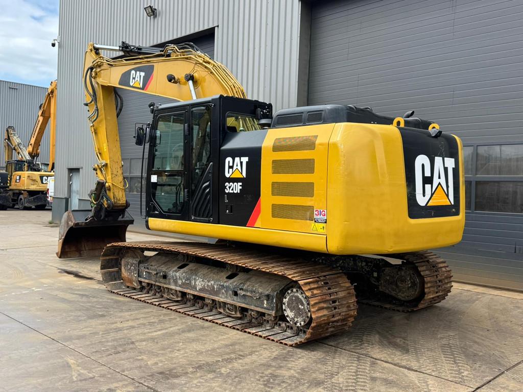 CAT 320FL incl. 3 x Bucket