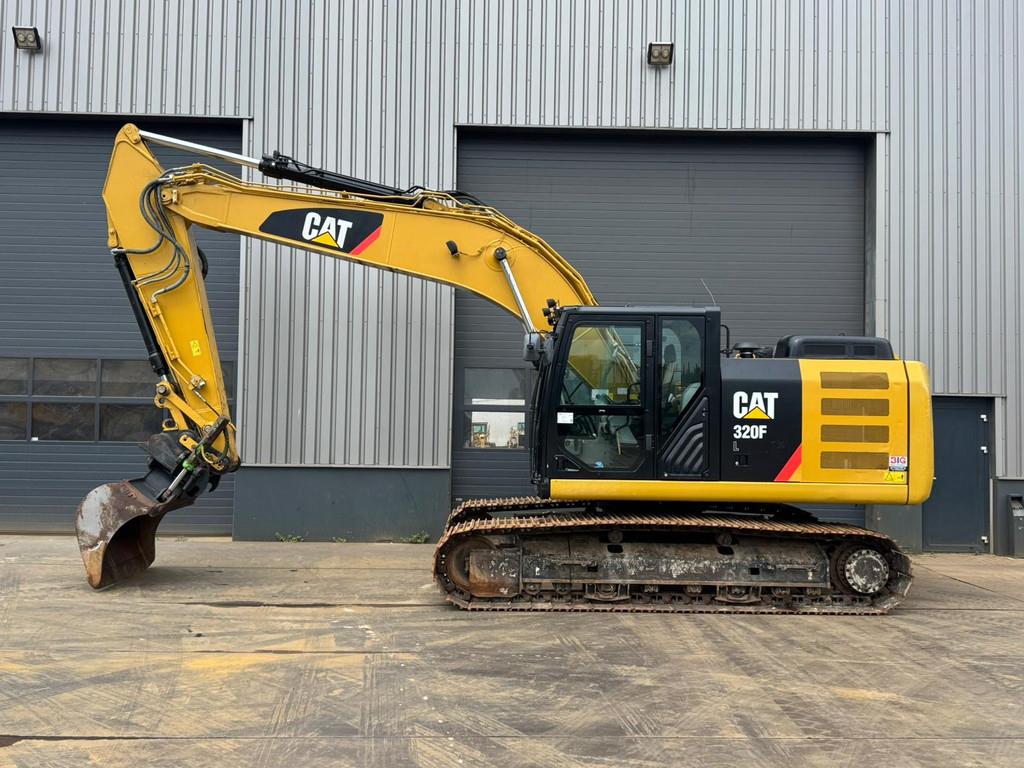 CAT 320FL incl. 3 x Bucket