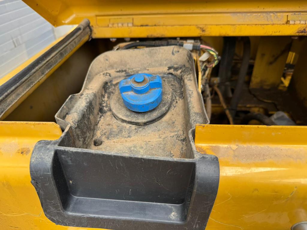 CAT 320FL incl. 3 x Bucket