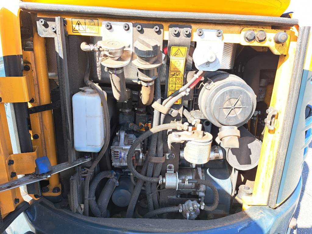 Hyundai R30 Z-9AK