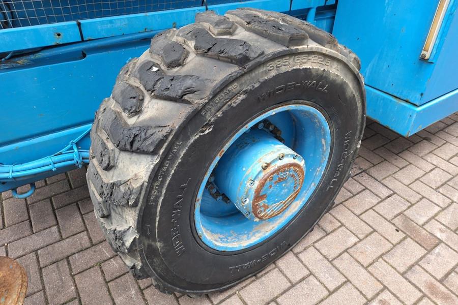 Holland Lift Megastar G300 Diesel, 4x4x4 Drive, 33.5m Working H