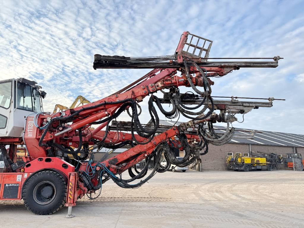 Sandvik DT1130-SC - 3x TB150 Drill Boom + Basket Boom